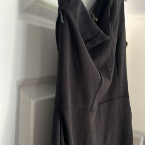 WOOSEA Women's One Shoulder Sleeveless Split Evening Cocktail Dress - Picture 10 of 10